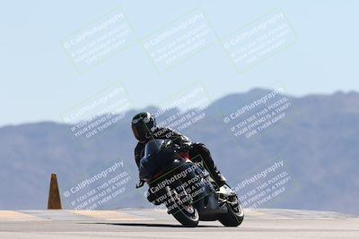 media/Oct-13-2025-Moto Forza (Mon) [[a66d839500]]/3-B Group/Session 4 (Turn 9)/
